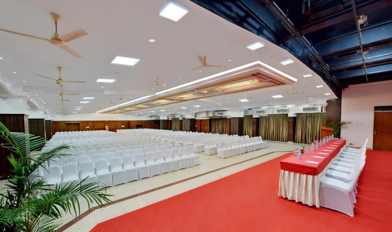 Manpho Bell Hotel & Convention Center Bangalore Exterior photo