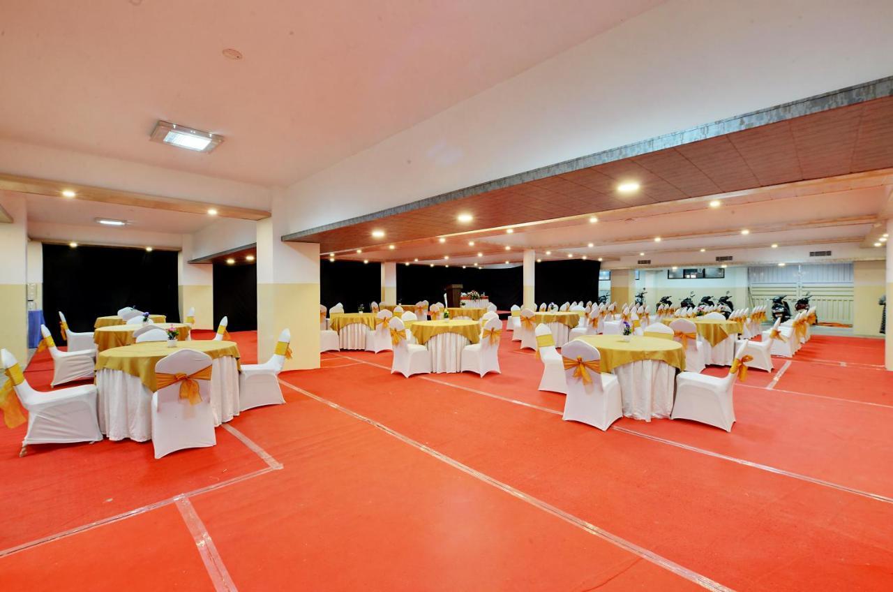 Manpho Bell Hotel & Convention Center Bangalore Exterior photo