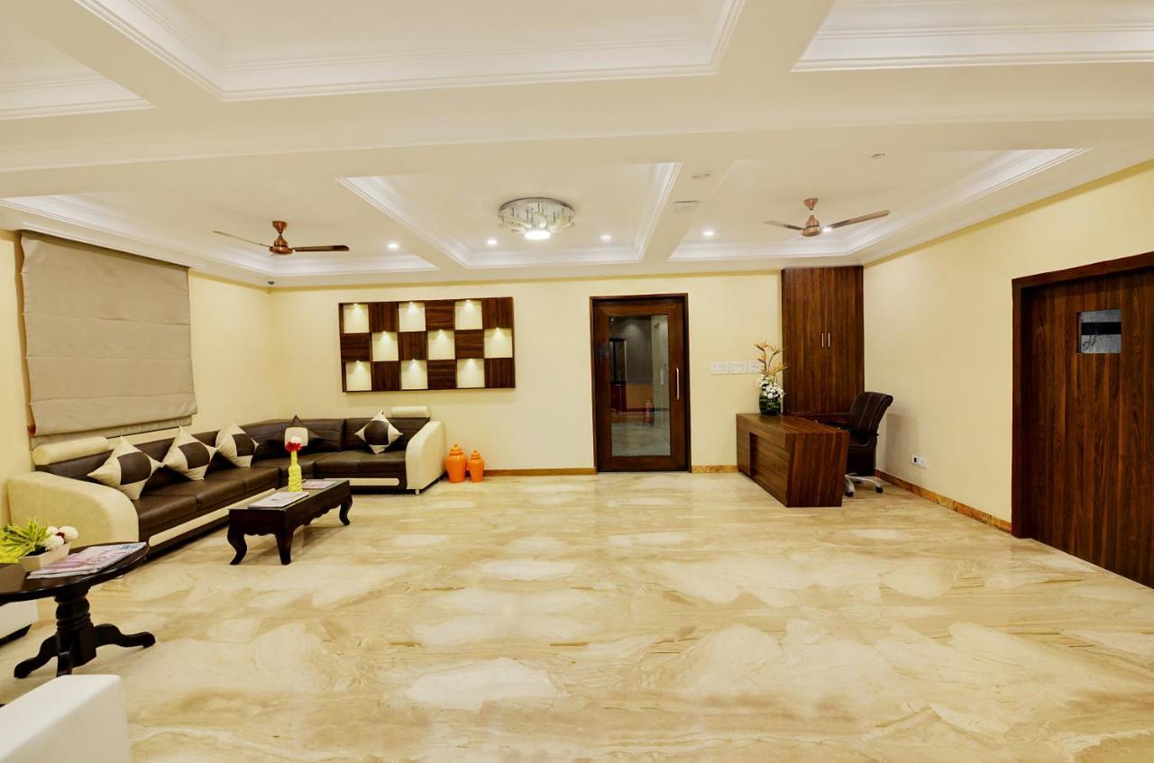 Manpho Bell Hotel & Convention Center Bangalore Exterior photo